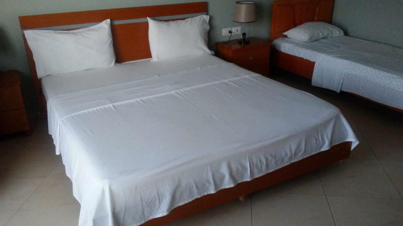 Hotel Majestic Ksamil Exterior foto