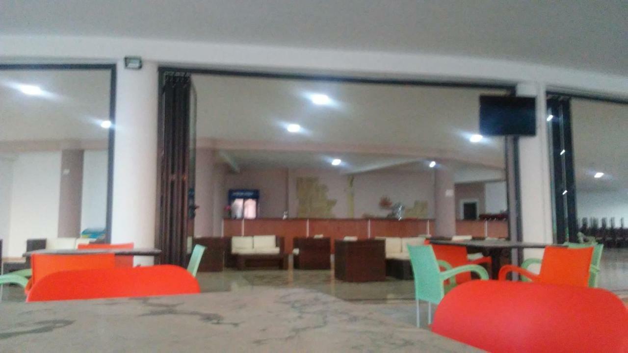 Hotel Majestic Ksamil Exterior foto